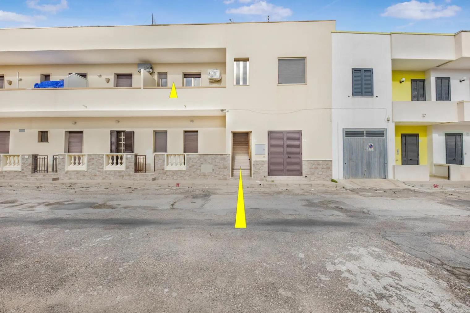 Appartamento Climatizzato In Pieno Centro Торе Сан Джовани Удженто Екстериор снимка