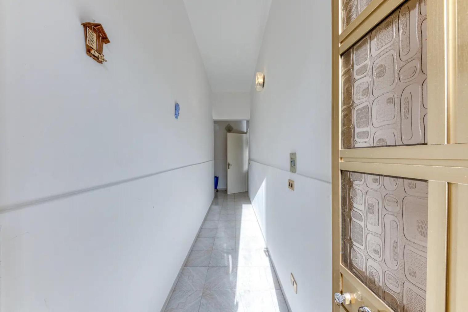Appartamento Climatizzato In Pieno Centro Торе Сан Джовани Удженто Екстериор снимка